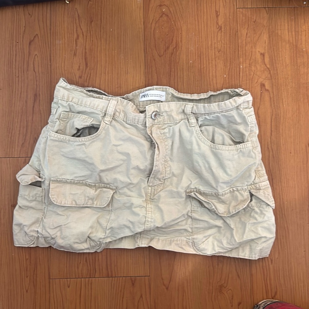Zara cargo mini skirt